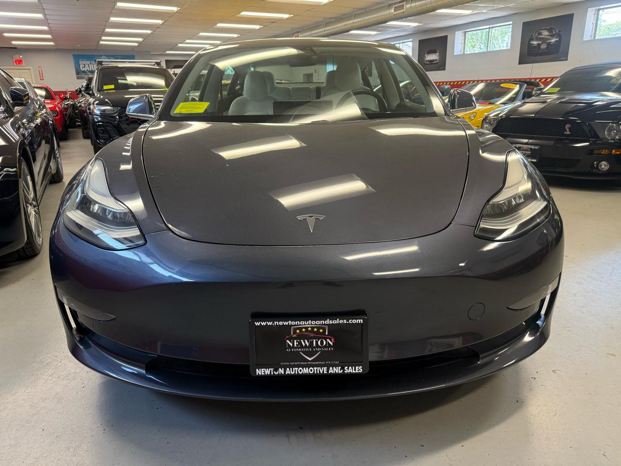 tesla model 3 2018 5YJ3E1EB4JF082283 image tesla model 3 2018 5YJ3E1EB4JF082283 image